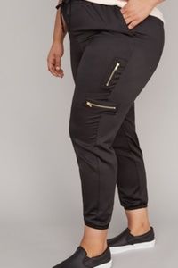 Zipper Detail Satin Active Cargo Sz 18/20